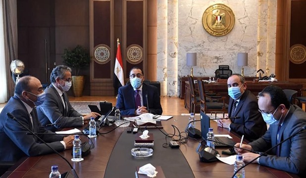 رئيس الوزراء يتابع حركة السياحة الوافدة إلى مصر وجهود جذب الأسواق البديلة